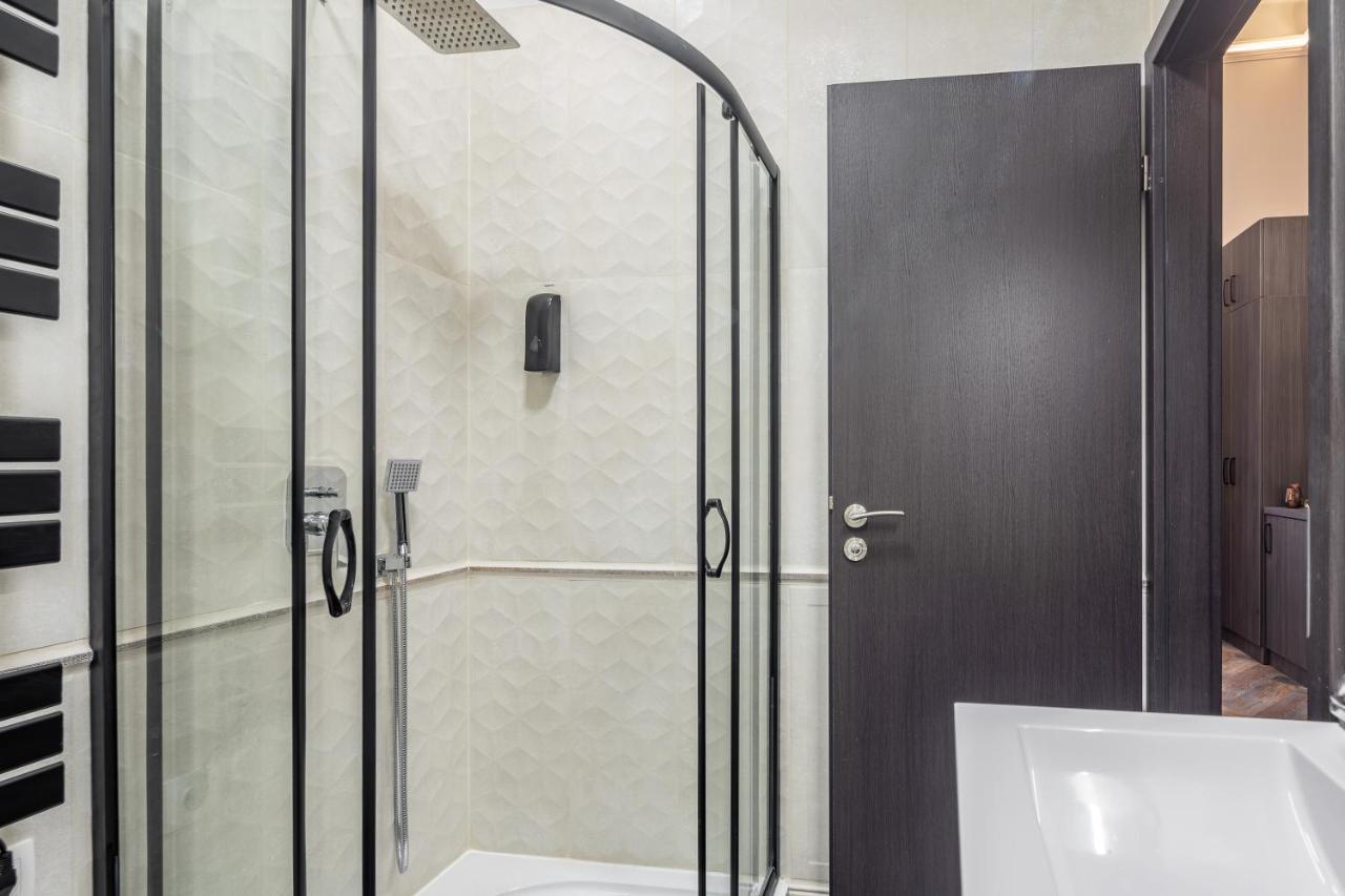 Luxurious Apartment 2Min Walk To Basilica Budapesta Exterior foto